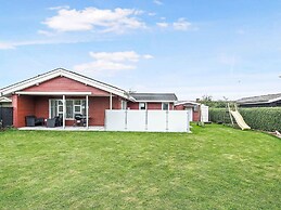 5 Star Holiday Home in Hejls