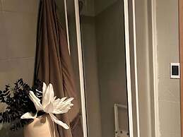 Stylish Apartment in Sempione