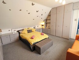 Peartree Cottage