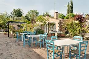 Villa Glicini - Delightful Cottage With Pool