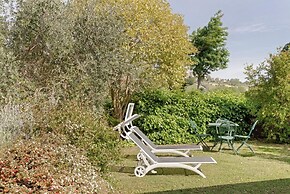 Villa Glicini - Delightful Cottage With Pool