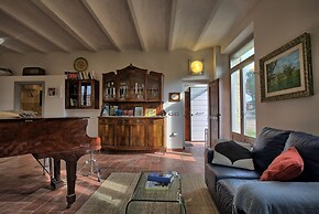 Big Historic Private Villa With Pool and Garden