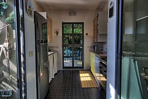 Big Historic Private Villa With Pool and Garden