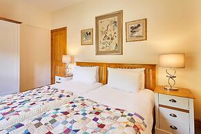 Host Stay The Station Cottage