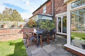 Host Stay The Station Cottage