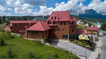 SKi Hotel