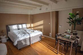 The Guesthouse