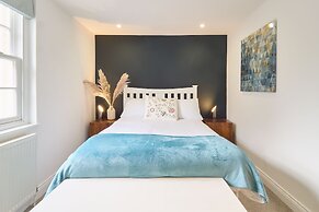 Host Stay Aurora