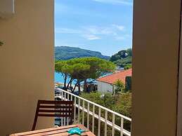 Seaside Escape With Balcony Views