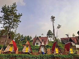 Ciwidey Jungle Camp & Villa