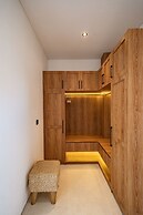 Elements B2 Villa Bingin