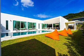 Modern 4 Bed Private Pool Villa KH-B6