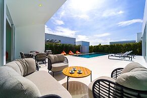 Modern 4 Bed Private Pool Villa KH-B6