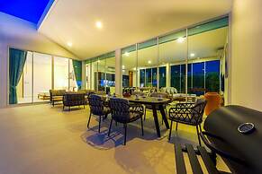Modern 4 Bed Private Pool Villa KH-B6