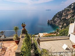 Scorcio d'Oltremare