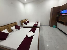 Aakriti's Home Stay