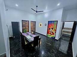 Aakriti's Home Stay