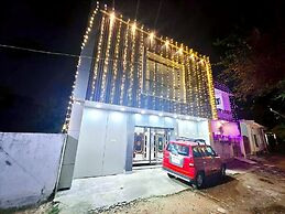 Aakriti's Home Stay