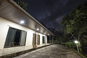 Arbor Resort