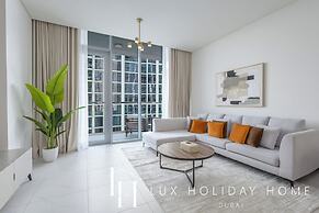 LUX The Burj Khalifa Lagoon View Suite 4
