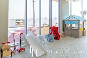 LUX The Burj Khalifa Lagoon View Suite 4