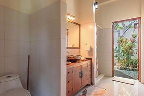 Bougainville Hill Villa