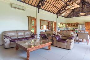 Bougainville Hill Villa