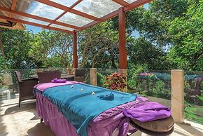 Bougainville Hill Villa