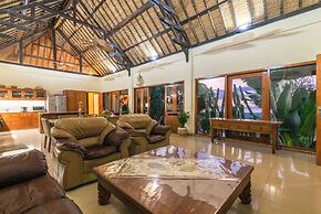 Bougainville Hill Villa