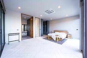 Luxury Large 3 Bedroom Pool Villa (KH-C5)