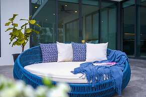 Luxury Large 3 Bedroom Pool Villa (KH-C5)