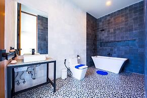 Luxury Large 3 Bedroom Pool Villa (KH-C5)