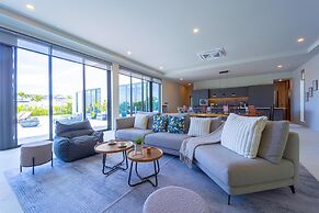 Luxury Large 3 Bedroom Pool Villa (KH-C5)