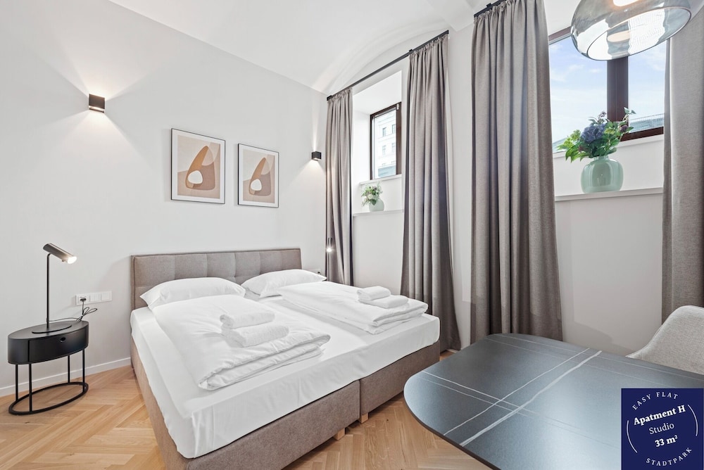 easy-flat Stadtpark - Premium AC Apartments