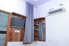 Hotel Paras Stay