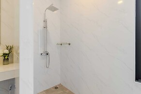2 Villas 2 Kitchens  Huge Pool V258