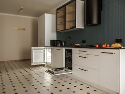 Art Palace by Fragola Collection