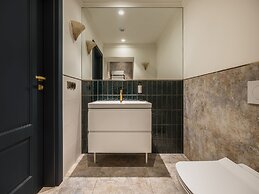 Art Palace by Fragola Collection