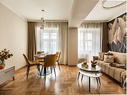 Art Palace by Fragola Collection