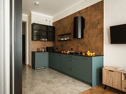 Art Palace by Fragola Collection