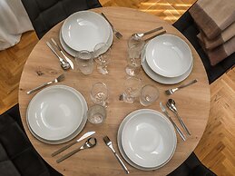Art Palace by Fragola Collection