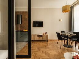 Art Palace by Fragola Collection