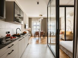 Art Palace by Fragola Collection