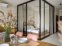 Art Palace by Fragola Collection