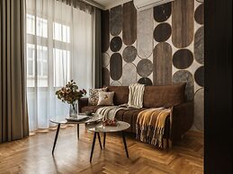 Art Palace by Fragola Collection