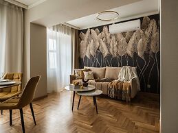 Art Palace by Fragola Collection