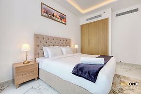 Splendour Living 1BR at Azizi Riviera