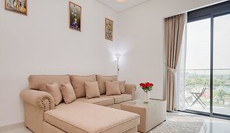Splendour Living 1BR at Azizi Riviera