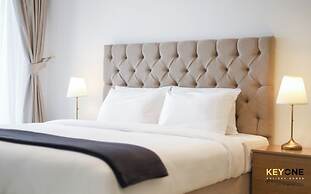 Splendour Living 1BR at Azizi Riviera