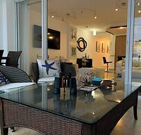 Beachfront Apartment Marbella, Juandolio